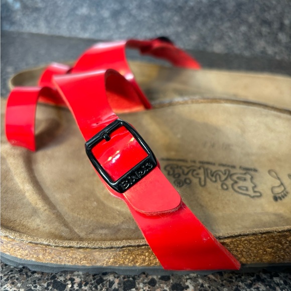Birkenstock Birkies Majestic Red Like New Sandals Size Women’s 11 / M9 / EUR 42 - Picture 7 of 13